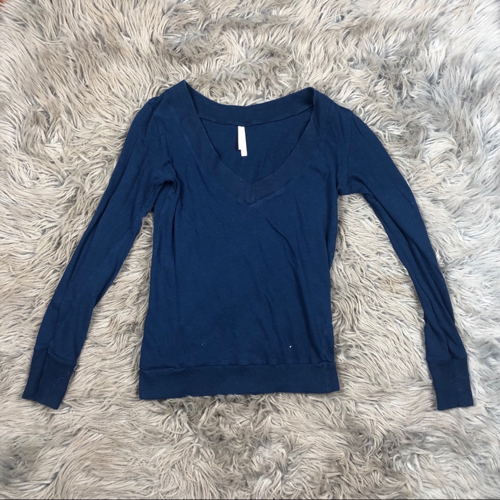 🔹3 for $30 🔹 Navy Blue Sweater